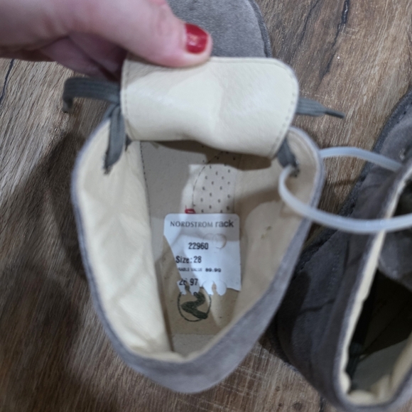 NWOT Naturino Nordstrom Kids Gray Suede Ankle Boots Size 28 - Picture 5 of 6